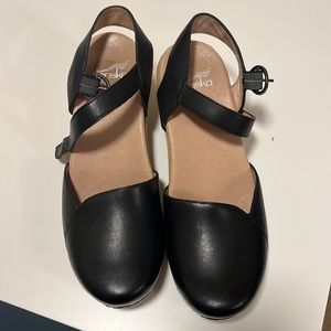 Dansko Tiffani shoes Tan/black